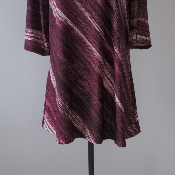 Flowy Purple Tunic - Picture 2 of 4